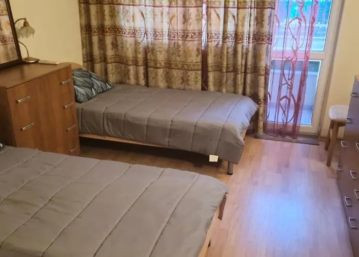 Charming 2-bed With Ac, 5 Mins From Апартамент *